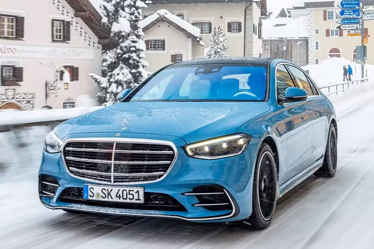 Mercedes-Benz S-Class 2024 nang cap hang loat, cho ve Viet Nam