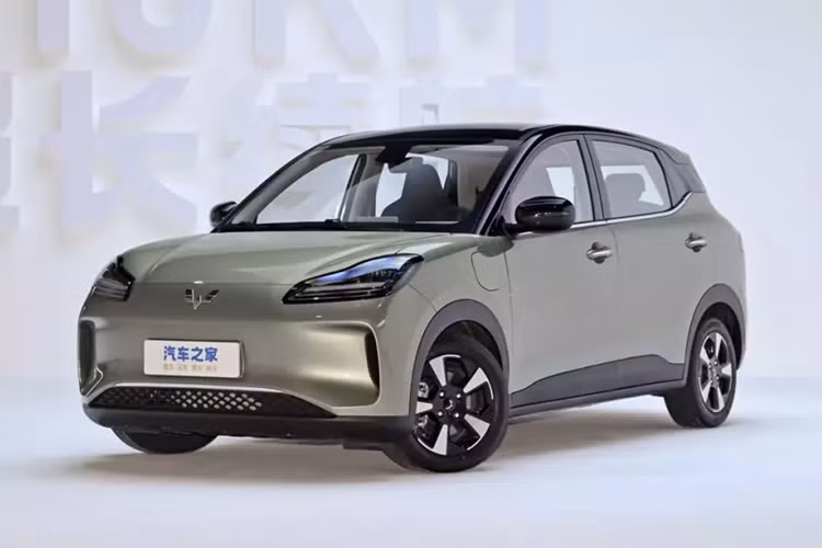 Wuling, liên doanh SAIC-GM-Wuling (SGMW) đã chính thức ra mắt Wuling Bingo Plus 2024 mới vào hôm nay, ngày 6 tháng 3. Bingo Plus là chiếc SUV điện có giá cạnh tranh với phạm vi di chuyển ấn tượng, nội thất rộng rãi và một số tính năng an toàn tiên tiến.