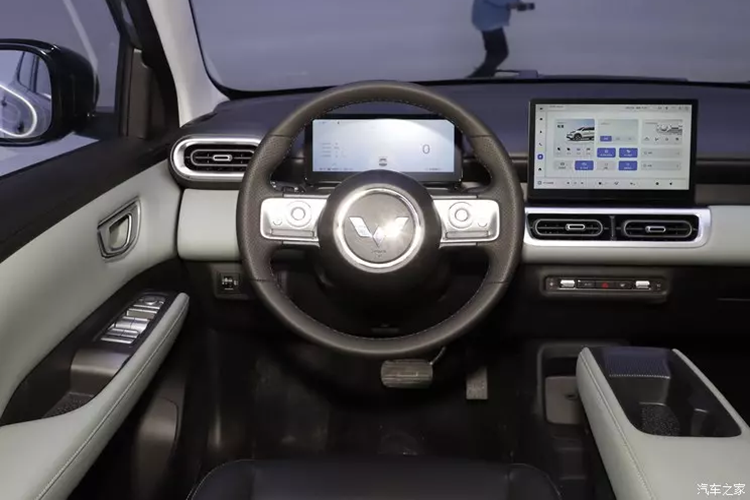 Để đáp lại, công ty đã phát triển Bingo Plus, giải quyết trực tiếp các yêu cầu này. Được trang bị hệ thống quản lý nhiệt và công nghệ quản lý “năng lượng thông minh”, Bingo Plus đạt được phạm vi di chuyển ước tính từ 10,1-10,6 km/kWh.