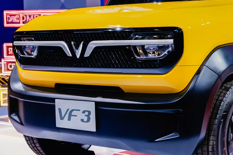 Hiện hầu hết mẫu xe điện mini tại đây có giá 20.000-30.000 USD hoặc cao hơn. Do đó, với việc ra mắt toàn cầu và dự kiến mở bán VF3 tại nhiều thị trường, VinFast sẽ cung cấp thêm một lựa chọn cho người muốn sử dụng xe điện phù hợp nhu cầu, chất lượng và giá cả.