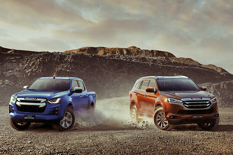 Isuzu cho biết hãng sẽ tiếp tục áp dụng sử dụng chiến lược phát triển sản phẩm “đa hướng” theo tầm nhìn đến năm 2030, bao gồm phát triển các công nghệ mới cho động cơ đốt trong, xe điện và xe năng lượng mới, cung cấp các tùy chọn khác nhau tùy theo khu vực.