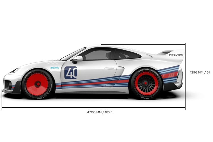 Các nâng cấp tùy chọn cho tất cả các phiên bản sẽ có hệ thống treo, hệ thống phanh, khung chống lật, dây an toàn đa điểm dành cho xe đua và cửa sổ bằng polycarbonate nhẹ. Khách hàng còn có thể lựa chọn các tùy chọn màu sơn cổ điển tùy chỉnh cho ngoại thất, tuy nhiên khách hàng có thể sẽ phải trả thêm khoảng hơn 25,000 USD.