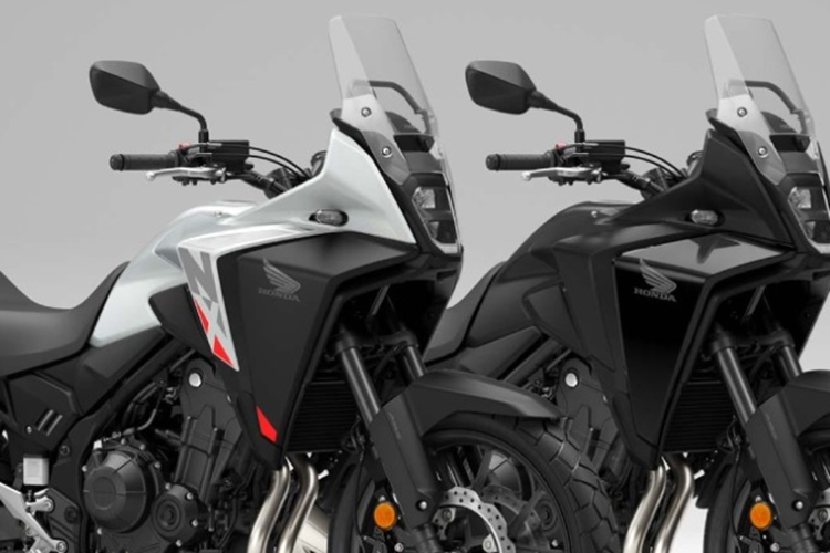 Chiếc xe môtô Honda NX400 mang dáng dấp đồ sộ, khá hầm hố với hàng loạt trang bị hiện đại như: cụm đồng hồ kỹ thuật số là màn hình TFT kích thước 5 inch, hệ thống kiểm soát mô-men xoắn chọn lọc của Honda, ứng dụng Honda RoadSync hỗ trợ kết nối với điện thoại thông minh qua Bluetooth để người dùng có thể truy cập xem định vị, bật nhạc, nhận cuộc gọi hay xem tin nhắn...