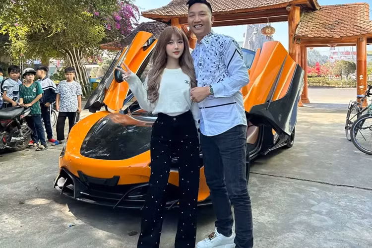 Siêu xe McLaren 720S độ TopCar Design vẫn được trang bị "trái tim" V8, tăng áp kép, dung tích 4.0 lít, sản sinh ra công suất tối đa lên đến 710 mã lực và mô-men xoắn cực đại 770 Nm tại vòng tua máy 5.500 vòng/phút.