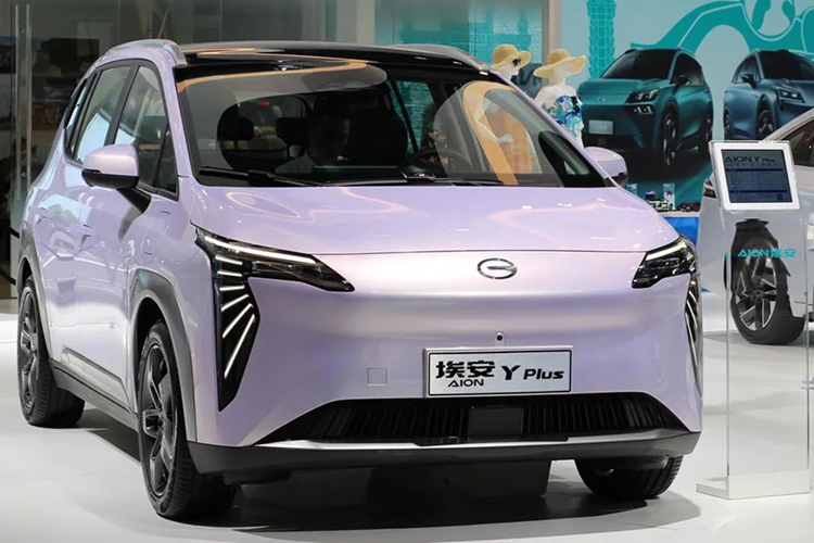 Sức mạnh đến từ một động cơ điện phía trước có công suất 100 kW (134 mã lực) hoặc 150 kW. Tốc độ tối đa là 130 km/h. Cả hai gói pin lithium iron phosphate và lithium ba loại đều có công suất từ 37,9 kWh đến 69,98 kWh, cung cấp bốn phạm vi hành trình CLTC: 310 km, 430 km, 510 km và 610 km.