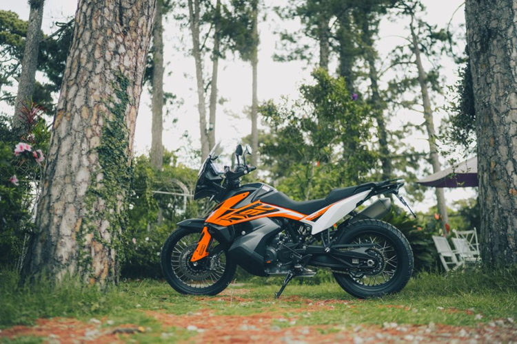 Tại thị trường quốc tế, KTM đang đứng trước bờ vực phá sản do không thể giải quyết tình trạng nợ nần.Công ty mẹ của KTM là Pierer Mobility AG cho biết, hiện KTM cần nguồn tài trợ lớn nhưng công ty mẹ không thể thu xếp được nên KTM đã làm thủ tục bảo hộ phá sản.