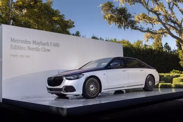 Tại triển lãm Pebble Beach thuộc Tuần lễ xe hơi Monterey 2024 diễn ra ở Mỹ, Mercedes-Benz đã chính thức công bố mẫu xe phiên bản giới hạn Mercedes-Maybach S 680 Edition Nordic Glow siêu sang.