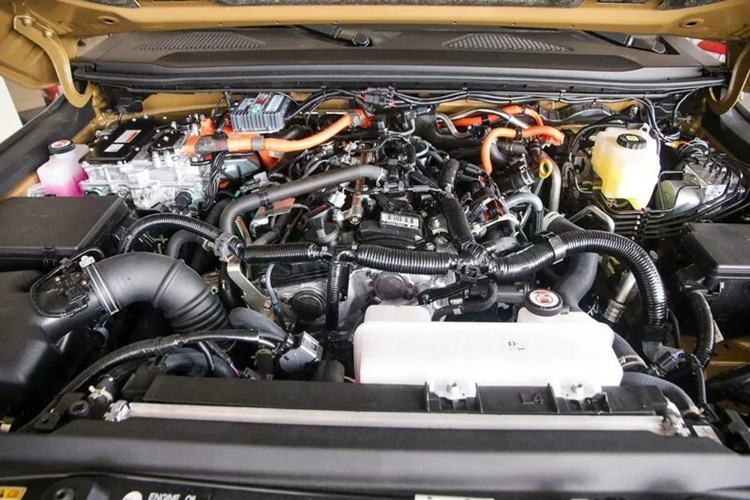 Gần đây, xe đã xuất hiện tại Triển lãm SEMA và giành giải thưởng do khán giả bình chọn tại Pro Cup Challenge. Giải thưởng này yêu cầu những chiếc xe phải “hấp dẫn đối với nhiều đối tượng người mua, dễ có thêm phiên bản mới và có lợi cho cả người thiết kế lại và đại lý”.