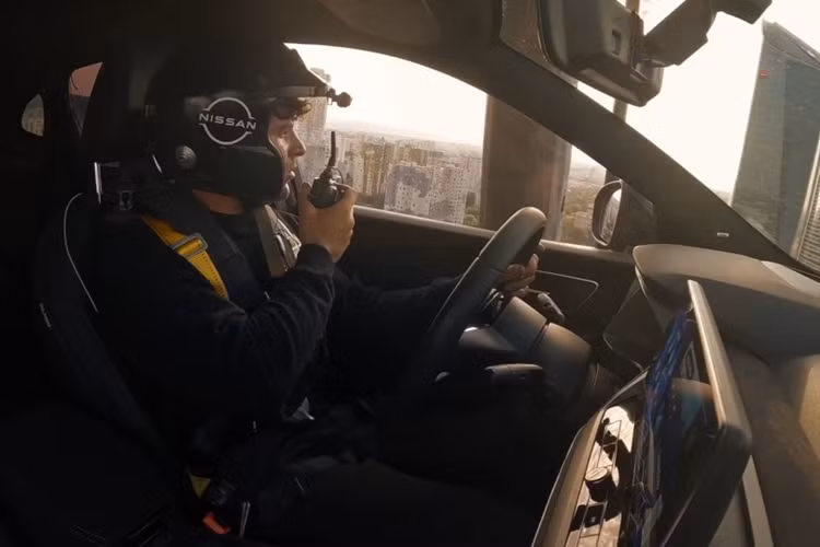 Tuy nhiên, lần thực hiện này không có đại diện Guinness có mặt nên không được ghi nhận là kỷ lục thế giới.