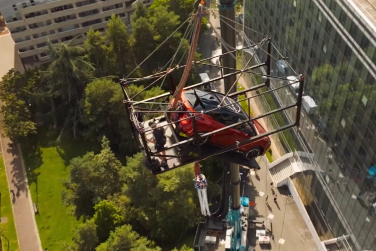 Được biết, đây mới là bước đầu trong chiến dịch quảng bá dòng SUV hybrid Nissan Qashqai tới người dùng châu Âu. Sắp tới, hãng xe Nhật sẽ tiếp tục hé lộ những thông tin thú vị xoay quanh mẫu SUV mới này.