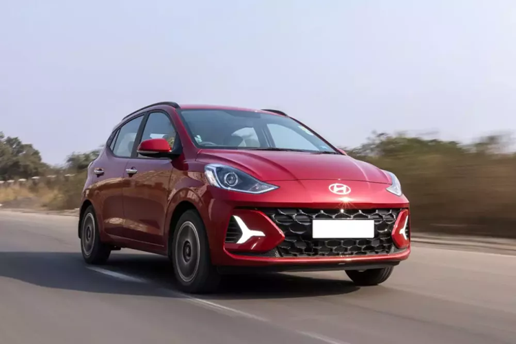 Hyundai Grand i10 thế hệ hiện tại đã ra mắt thị trường Việt Nam vào hồi tháng 8/2021. Do đó, không có gì bất ngờ khi mẫu xe hạng A này chuẩn bị được bổ sung phiên Hyundai Grand i10 bản nâng cấp.