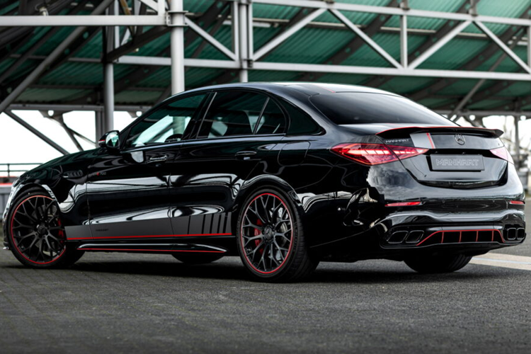 Hiện tại, chiếc xe này không được nâng cấp về hệ thống phanh, tuy nhiên người mua hoàn toàn có thể lựa chọn nâng cấp theo nhu cầu.