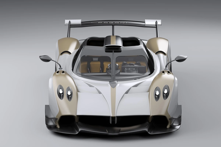 Cơ cấu này giúp công suất của Huayra R Evo cao hơn Huayra R 50 mã lực. Tốc độ tối đa của xe đạt 350 km/h. Tổng thời gian phát triển dự án này kéo dài gần 2 năm.