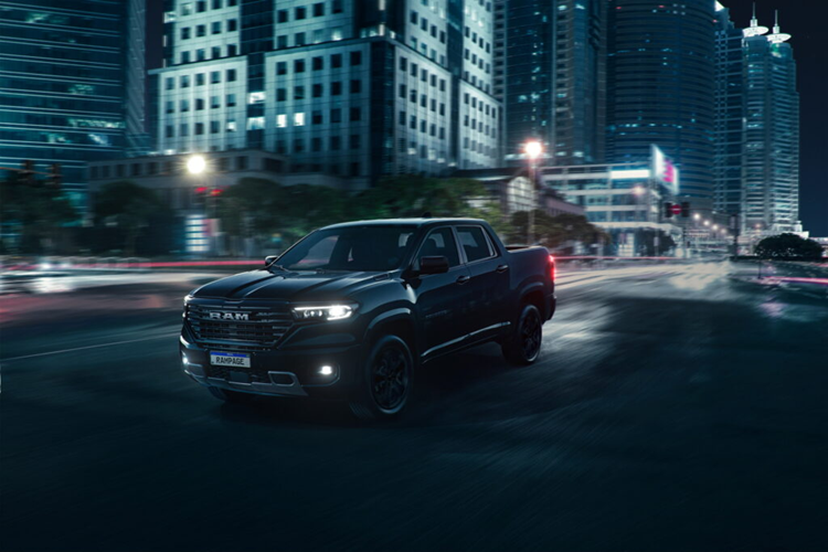 Mức giá xe Rampage Laramie Night Edition đã có sẵn để đặt hàng ở Brazil với mức từ 54.387 USD.