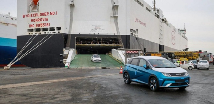 Chat luong kem, BYD ton kho ca dong oto dien khong the thong quan