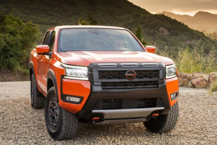 Không chỉ nâng cấp về thiết kế, trang bị mà khả năng kéo hàng, vận chuyển của mẫu xe bán tải Nissan Navara 2025 mới cũng được nâng lên 227 kg, đưa chỉ số kéo lên mức 3.243 kg.