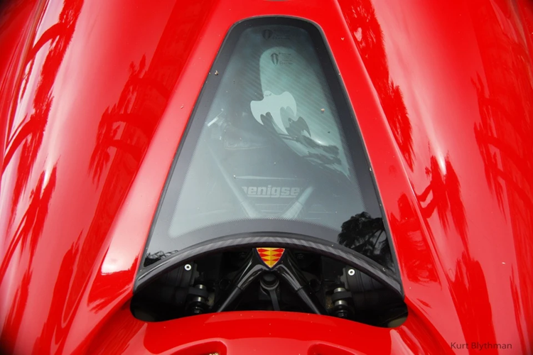 Siêu phẩm Koenigsegg CCX của doanh nhân Hải Phòng được trang bị khối động cơ V8, siêu nạp, dung tích 4,7 lít, sản sinh công suất tối đa 800 mã lực.