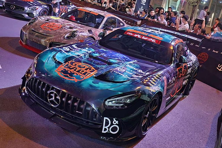 Bên cạnh đó, ông Maximillion Cooper cũng phát động chiến dịch kêu gọi các thành viên tham gia và những người quan tâm hành trình siêu xe trên toàn thế giới chung tay ủng hộ gây quỹ, hỗ trợ người dân Việt Nam khắc phục hậu quả của bão lũ số 3. Dự kiến chương trình kêu gọi quyên góp sẽ diễn ra từ ngày 14/9 đến hết ngày 23/9/2024.