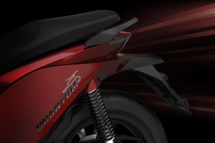 Ngoài ra, Quantum DxDragon còn được cải tiến một số công nghệ như: cập nhật firmware mới, bổ sung tính năng tìm xe trong bãi, chống trộm và Dat Ride Predictor - công cụ dự báo hành trình.