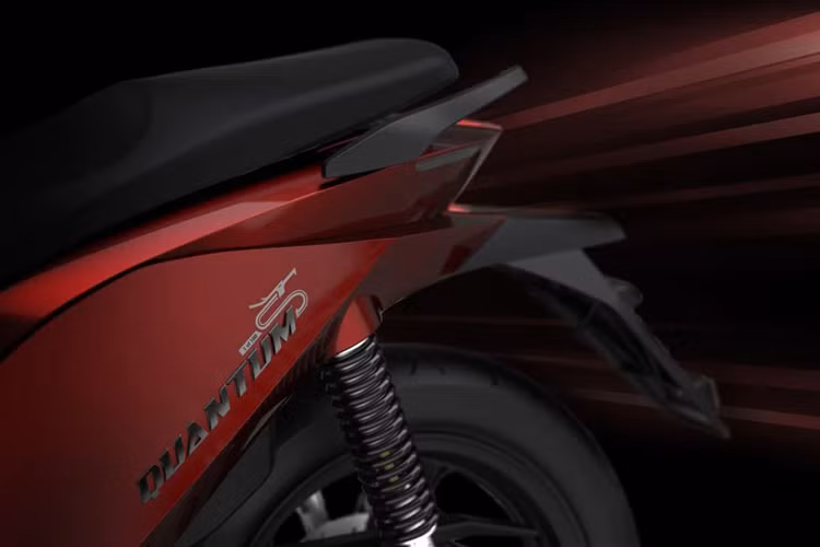 Ngoài ra, Quantum DxDragon còn được cải tiến một số công nghệ như: cập nhật firmware mới, bổ sung tính năng tìm xe trong bãi, chống trộm và Dat Ride Predictor - công cụ dự báo hành trình.