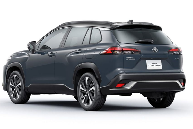 Cung cấp sức mạnh cho Toyota Corolla Cross 2024 là sự kết hợp giữa động cơ 1.8L 4 xy-lanh xăng với mô tơ điện. Hãng chưa công bố chi tiết thông số nhưng khả năng động cơ sẽ sản sinh tổng công suất 122 mã lực.
