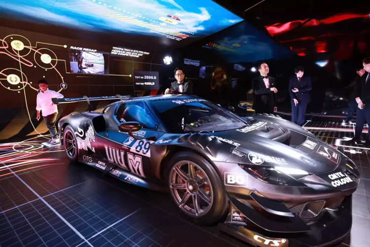 Chiếc xe bao gồm sự kết hợp giữa khí động học chủ động và thụ động để cải thiện giá trị hệ số cản so với 812 Superfast. Ở phía sau, xe có cánh lướt gió nhằm cải thiện lực ép xuống ở tốc độ cao.