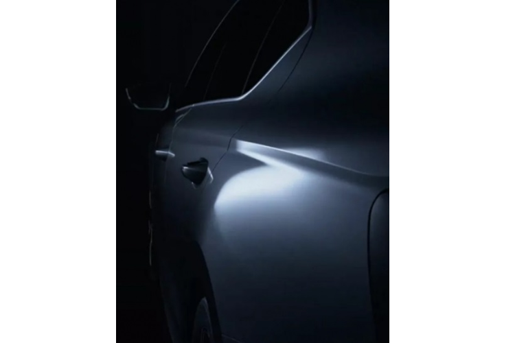 Tuy nhiên, tại trung tâm táp lô xuất hiện màn cảm ứng trung tâm khá lớn và cao hơn khá rõ ràng. Mảng truyền động của Skoda Octavia 2024 được hãng khẳng định sẽ "được tối ưu tốt hơn" nhưng chưa rõ chi tiết.