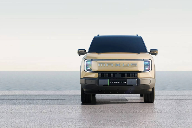 Mẫu xe này có tải trọng tối đa là 620 kg và khả năng kéo rơ-moóc lên đến 3.500 kg. Ngoại hình xe được thiết kế theo ngôn ngữ “New Electrified Mecha”, có những điểm nổi bật như lưới tản nhiệt khép kín hoàn toàn được bao quanh bởi đèn pha thẳng đứng với đèn chạy ban ngày hình chữ C