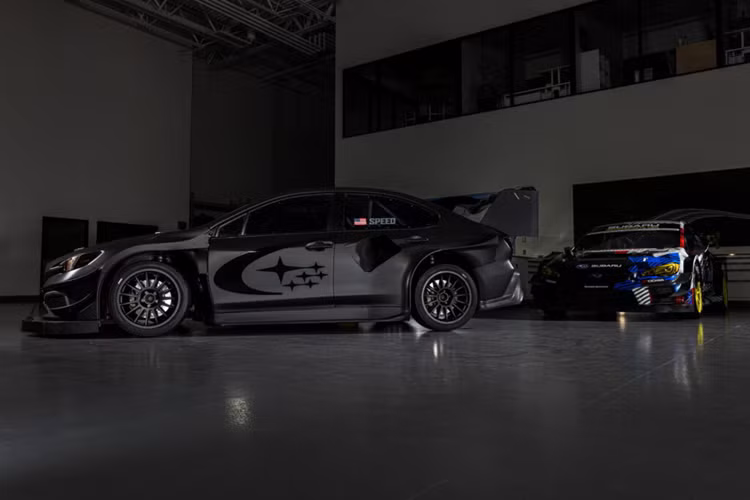 Project Midnight nặng hơn gần 136 kg so với Airslayer và nhẹ hơn 454 kg so với phiên bản WRX tiêu chuẩn. Chiếc xe này cũng sẽ xuất hiện tại lễ hội tốc độ Goodwood Hillclimb.