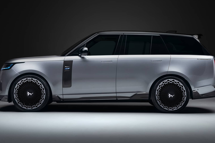 Overfinch đã dành gần 1 năm nghiên cứu để cho ra đời gói nâng cấp Dragon Edition này. Mức giá của nó là 199.000 bảng Anh (tương đương 6 tỷ đồng).