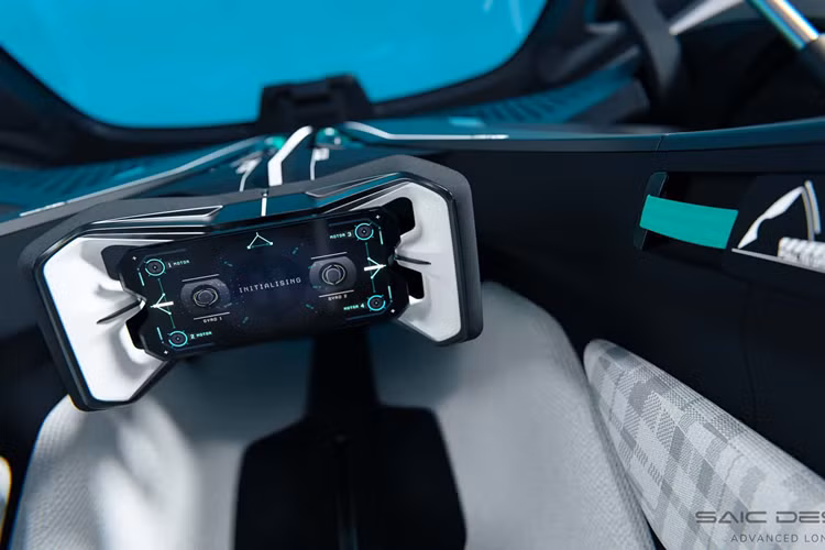 Về tốc độ tối đa, thương hiệu MG không tiết lộ rõ nhưng có đề cập đến EXE181 sẽ có khả năng “bất chấp mọi kỷ lục tốc độ trên đất liền”. Mẫu concept ban đầu từng được chế tạo vào cuối những năm 1950 đã đạt được tốc độ 410 km/h khi tay đua người Mỹ Phill Hill cầm lái.