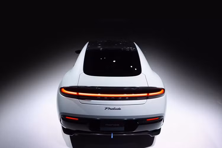 Theo kế hoạch, Honda Prelude 2026 sẽ chính thức được hồi sinh vào cuối năm sau dưới dạng xe coupe thể thao. Mức giá xe hiện vẫn là một ẩn số.