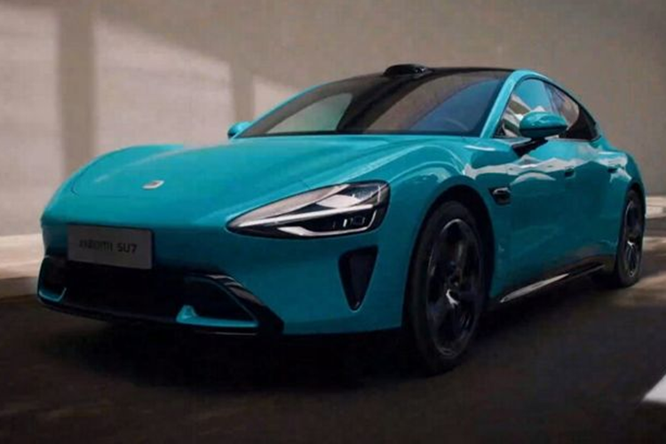 Xe dùng pin LFP 73,6 kWh của BYD hoặc pin ternary (NMC) 101 kWh của CATL. Pin của BYD mang đến phạm vi di chuyển là 628 km và 668 km, tùy phiên bản. Con số tương ứng của pin CATL là 800 km và 750 km. Pin của BYD hỗ trợ sạc nhanh 400V trong khi pin CATL có thể dùng sạc nhanh 800V.