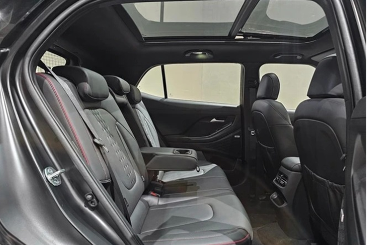 Cung cấp sức mạnh cho phiên bản đặc biệt này là động cơ 1.5L 4 xi-lanh cho công suất cực đại 115 mã lực tại 6.300 vòng/phút, mô-men xoắn cực đại 144Nm tại 4.500 vòng/phút, kết hợp với hộp số tự động vô cấp CVT và hệ dẫn động cầu trước.