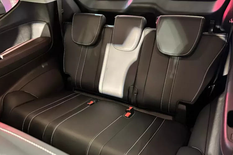 Nằm bên dưới nắp ca-pô của GAC M6 Pro là động cơ xăng 4 xi-lanh, tăng áp, dung tích 1.5L, sản sinh công suất tối đa 174 mã lực và mô-men xoắn cực đại 270 Nm. Động cơ đi kèm với hộp số ly hợp kép 7 cấp và hệ dẫn động cầu trước.