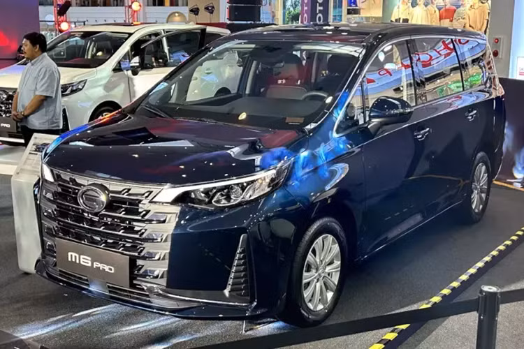 Tập đoàn ôtô Trung Quốc GAC đã chính thức ra mắt thị trường Việt Nam vào hồi cuối tháng 8/2024 với 2 mẫu xe, bao gồm M8 và GS8. Theo kế hoạch, tại triển lãm Ô tô Việt Nam (VMS) 2024 diễn ra vào tháng 10 tại Tp. HCM, GAC M6 Pro 2024 mới sẽ chính thức ra mắt.