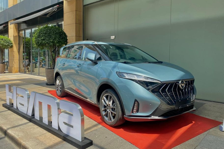 Cung cấp sức mạnh cho Haima 7X là khối động cơ xăng 4 xi-lanh, tăng áp, dung tích 1.6L với công suất tối đa 182 mã lực và mô-men xoắn cực đại 280 Nm. Đi kèm với đó là hộp số tự động 6 cấp và hệ dẫn động cầu trước. Mức tiêu hao nhiên liệu của xe là 8,3 lít/100 km đường hỗn hợp.