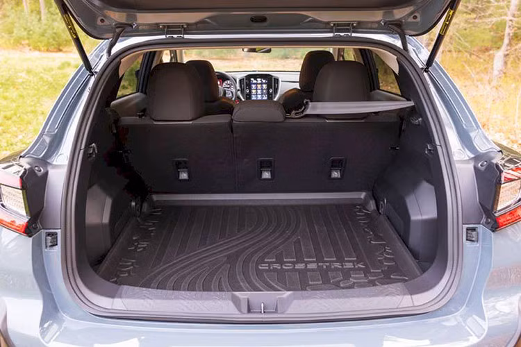 Trừ động cơ và các tính năng an toàn mới, Subaru Crosstrek 2025 ở thị trường Mỹ không còn nhiều thay đổi, ngoài các màu sơn ngoại thất cũng như chất liệu nội thất.