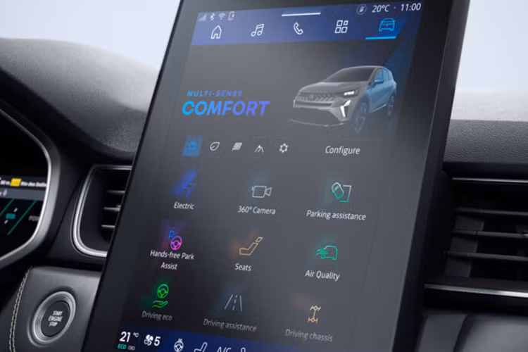 Tuy nhiên, so với hai mẫu xe này, Renault Symbioz có thiết kế góc cạnh hơn, cứng cáp hơn so với mẫu xe Captur chung nền tảng.