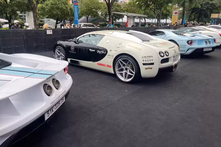 Ngoài ra, thêm phần náo nhiệt, phía Trung Nguyên sẽ có sân khấu riêng để trưng bày 18 siêu xe của Đặng Lê Nguyên Vũ, danh sách này đã được rút gọn thay vì 28.