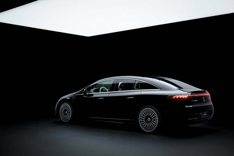 Hơn nữa, các mẫu xe được trang bị hệ dẫn động 4 bánh có khả năng kéo tăng lên 1.700 kg, tăng lên đáng kể so với khả năng kéo chỉ 750 kg so với phiên bản tiền nhiệm.