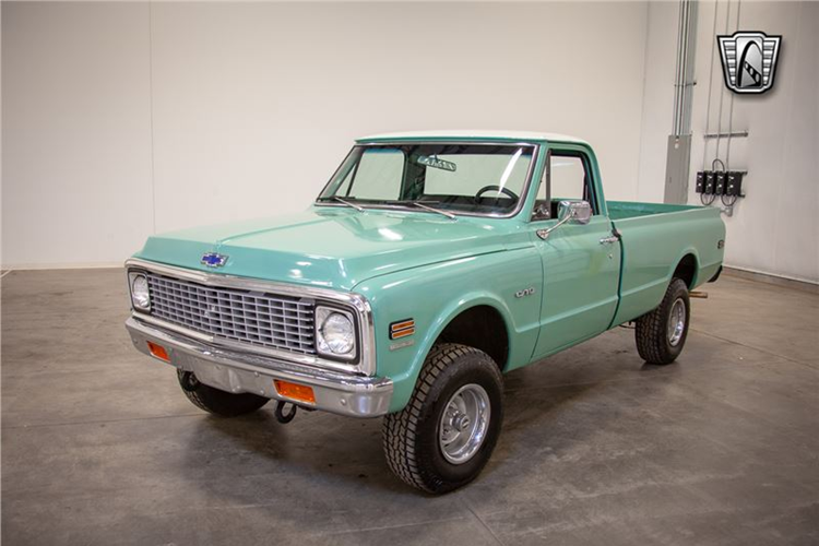 Ngoài các siêu xe của đại gia trên thế giới được vận chuyển về Việt Nam, còn có 18 chiếc siêu xe của ông Đặng Lê Nguyên Vũ, sẽ được mang ra trưng bày. Trong số này, có Bugatti Veyron, Ford GT và đặc biệt là Ford GT '67 Heritage Edition, cùng 15 chiếc siêu xe Ferrari với các bản như 360, 430, 458, F12, 488, Roma...