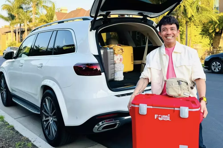 Mới đây, dân chơi Minh Nhựa đã khiến cư dân mạng phát sốt khi chia sẻ mua chiếc siêu xe hypercar giới hạn là Lamborghini Countach LPI 800-4, dù trong garage đã có Pagani Huayra hay McLaren Elva, đều là các siêu phẩm đắt đỏ bậc nhất thế giới.