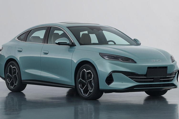 Mặc dù trước đây đã từng thử nghiệm Yuan-UP và Seagull nhưng tôi vẫn nghi ngờ về Seal 06 DM-i trước khi lái thử. Làm sao một chiếc xe phân khúc E có thể được chào bán chỉ từ 13.750 USD ngay cả ở Trung Quốc?