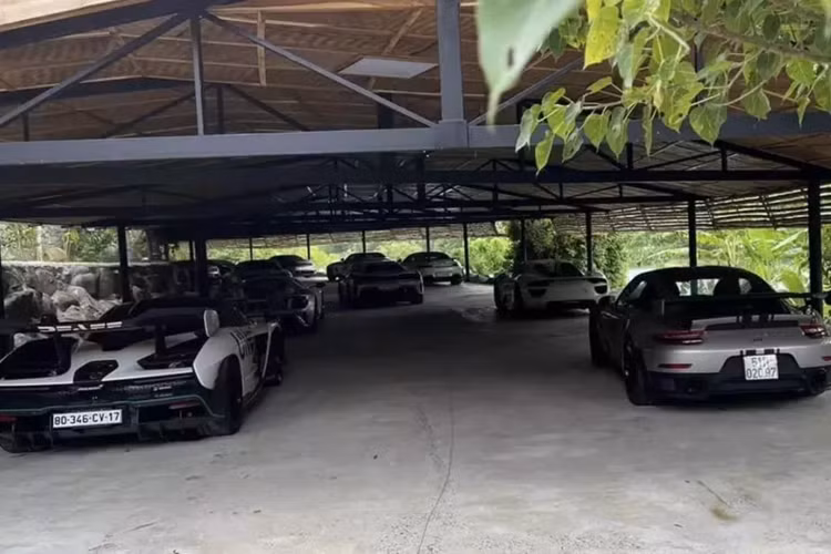 Trong năm nay, tập đoàn Trung Nguyên sẽ có dự án rất lớn về xe, đó là mang 18 chiếc siêu xe trưng bày ở sự kiện xe thế giới Gumball 3000, đồng thời sẽ đồng hành cùng hành trình siêu xe này trên toàn cầu, trong 18 chiếc này có 15 xe Ferrari, 3 xe còn lại là Bugatti Veyron, Ford GT và Ford GT '67 Heritage Edition.