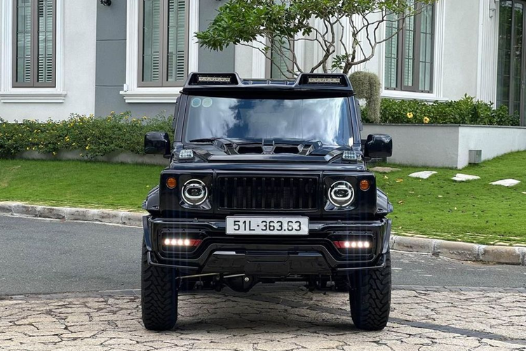 Trong khi đó, mức giá xe Suzuki Jimny 2024 hiện niêm yết tại thị trường Việt Nam là 789 triệu đồng cho bản một tông màu và 799 triệu đồng đối với bản phối hai tông màu, chưa bao gồm các chi phí lăn bánh. 