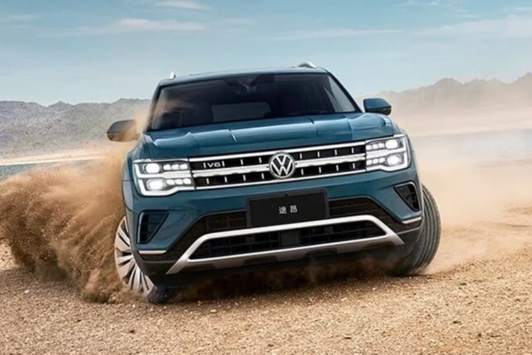 Hệ thống vận hành của xe Volkswagen Teramont 2024 nhiều khả năng sẽ lấy từ Volkswagen Teramont X là động cơ xăng TSI Turbo với 4 xi-lanh, tăng áp, dung tích 2.0L, sản sinh công suất tối đa 220 mã lực và mô-men xoắn cực đại 350 Nm.