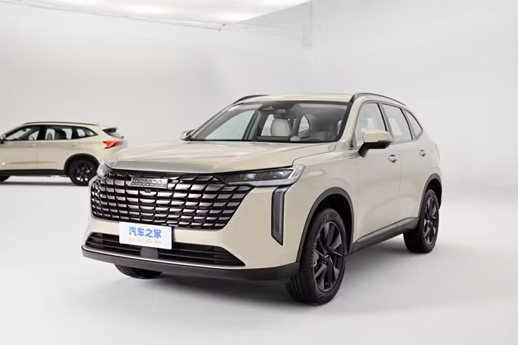 Thay đổi còn lại của Haval H6 2024 dành cho thị trường Trung Quốc là hệ thống treo đa liên kết phía sau. Nhiều khả năng xe sẽ chính thức trình làng trong triển lãm Ô tô Bắc Kinh 2024 diễn ra tại Trung Quốc trong tháng 4 này.