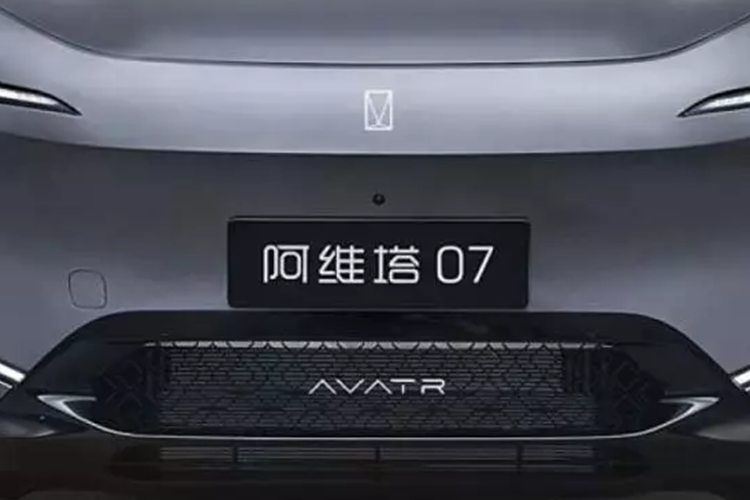 Phiên bản cấp thấp của biến thể chạy hoàn toàn bằng điện Avatr 07 sử dụng một động cơ điện tử XTDM39 duy nhất ở trục sau. Ngược lại với những chiếc xe mang nhãn hiệu Avatr khác, động cơ điện này không phải do Huawei sản xuất. Nhà sản xuất của nó là Deepal Technology, một công ty trực thuộc Changan.