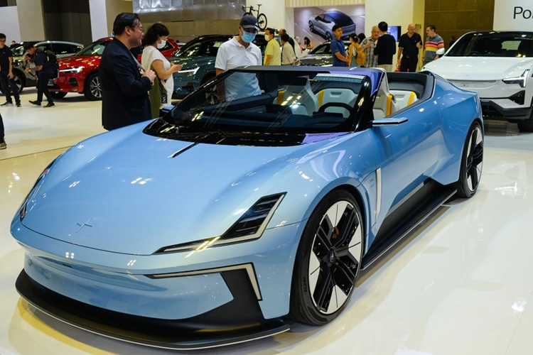 Polestar lựa chọn Singapore Motor Show 2024 làm nơi trưng bày mẫu Polestar Electric Roadster chạy điện bản Concept. Theo kế hoạch, mẫu xe này sẽ được giới thiệu phiên bản thương mại vào năm 2026 với tên gọi Polestar 6.